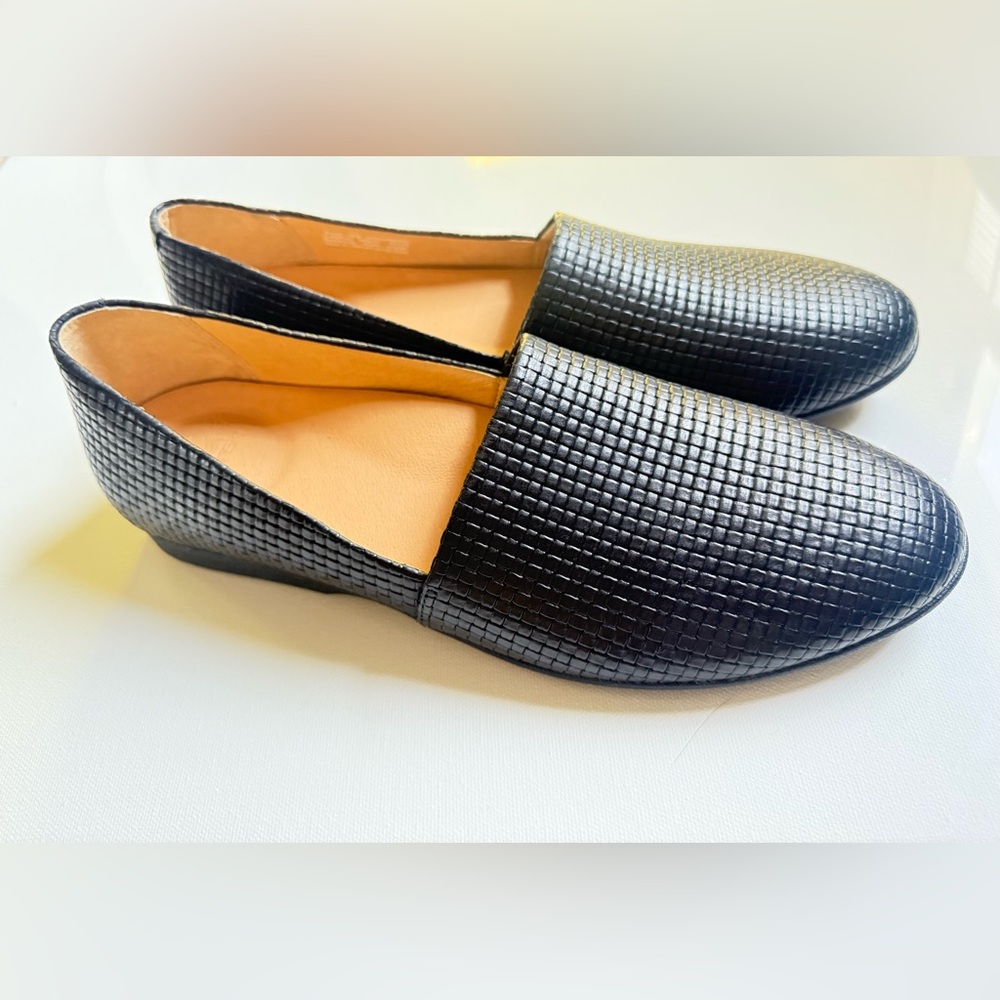 Dansko Black Textured Leather Slip-On Loafers Experience Unmatched comfort $145